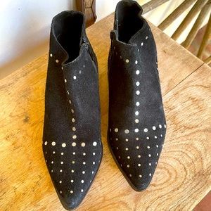FREE PEOPLE Black Suede Studded Ankle Boots Sz 7M